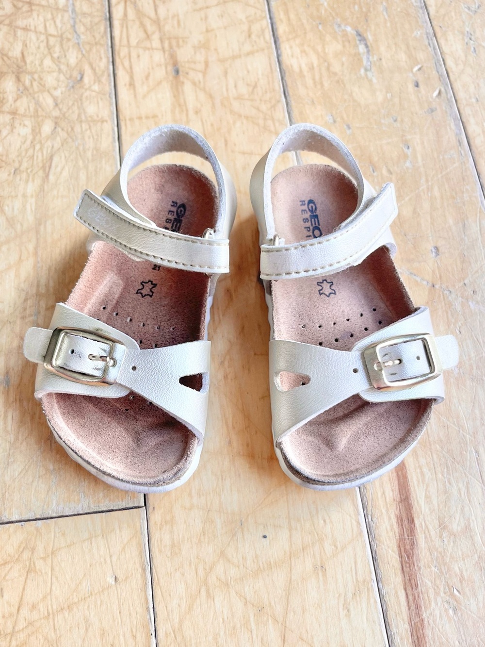 Geox Respira Leather Soft Beige Sandals Size 21